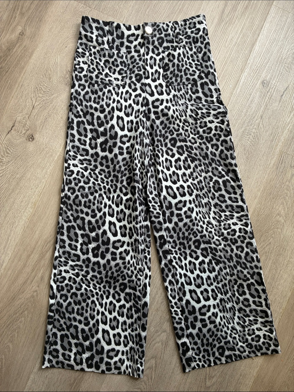 NWOT Jules & Leopold Black and White Leopard Wide Leg Pants